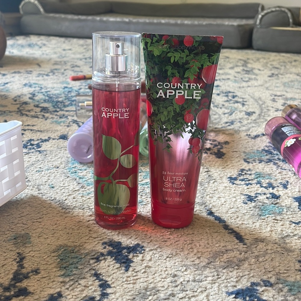 Bath and body works Country Apple